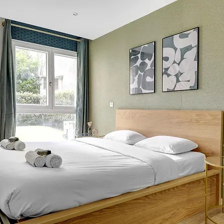 Sejour Elegant Aux Buttes Chaumont Pour 12 Pers アパート *